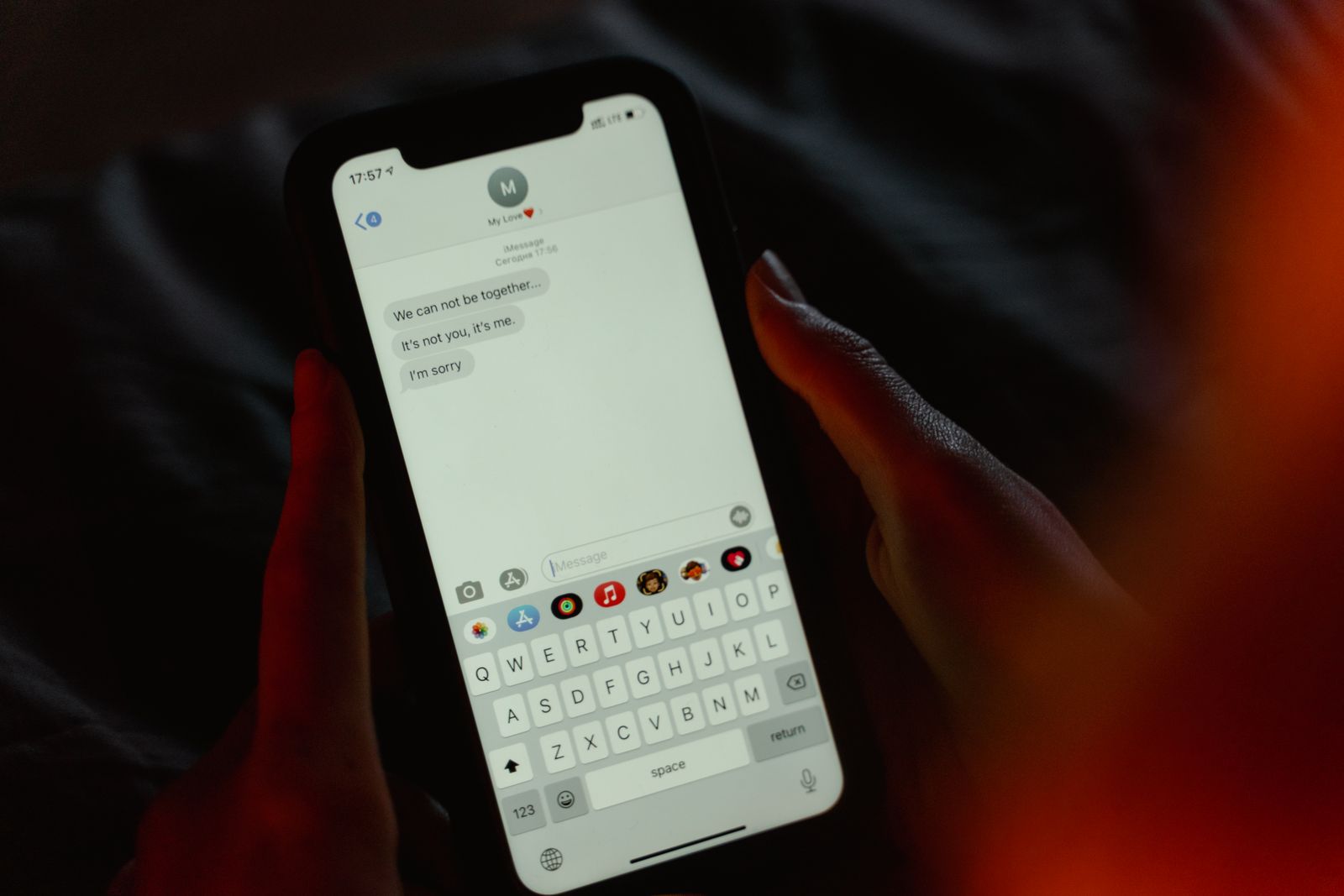 Was ist Cybermobbing? Beispiele und konkrete Hilfe